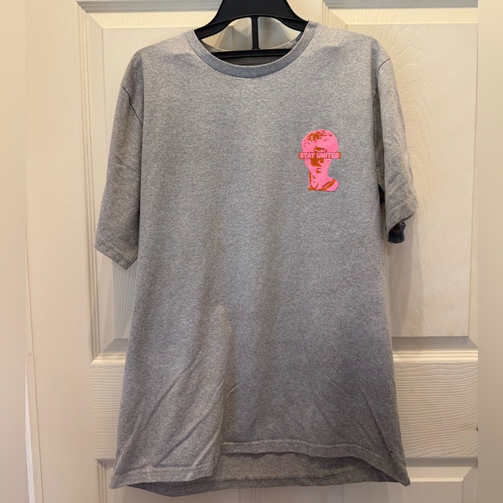 Stylish Gray T-Shirt with Pink Graphic